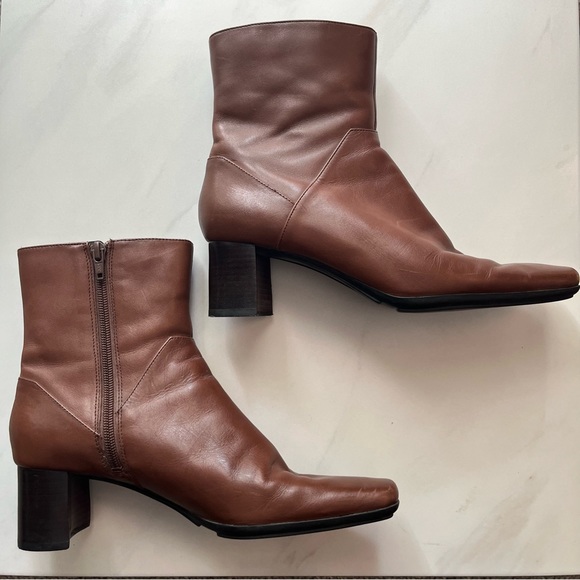 Nine West 90s Y2K Square Toe Heeled Brown Ankle Boot 7.5 - Picture 3 of 11